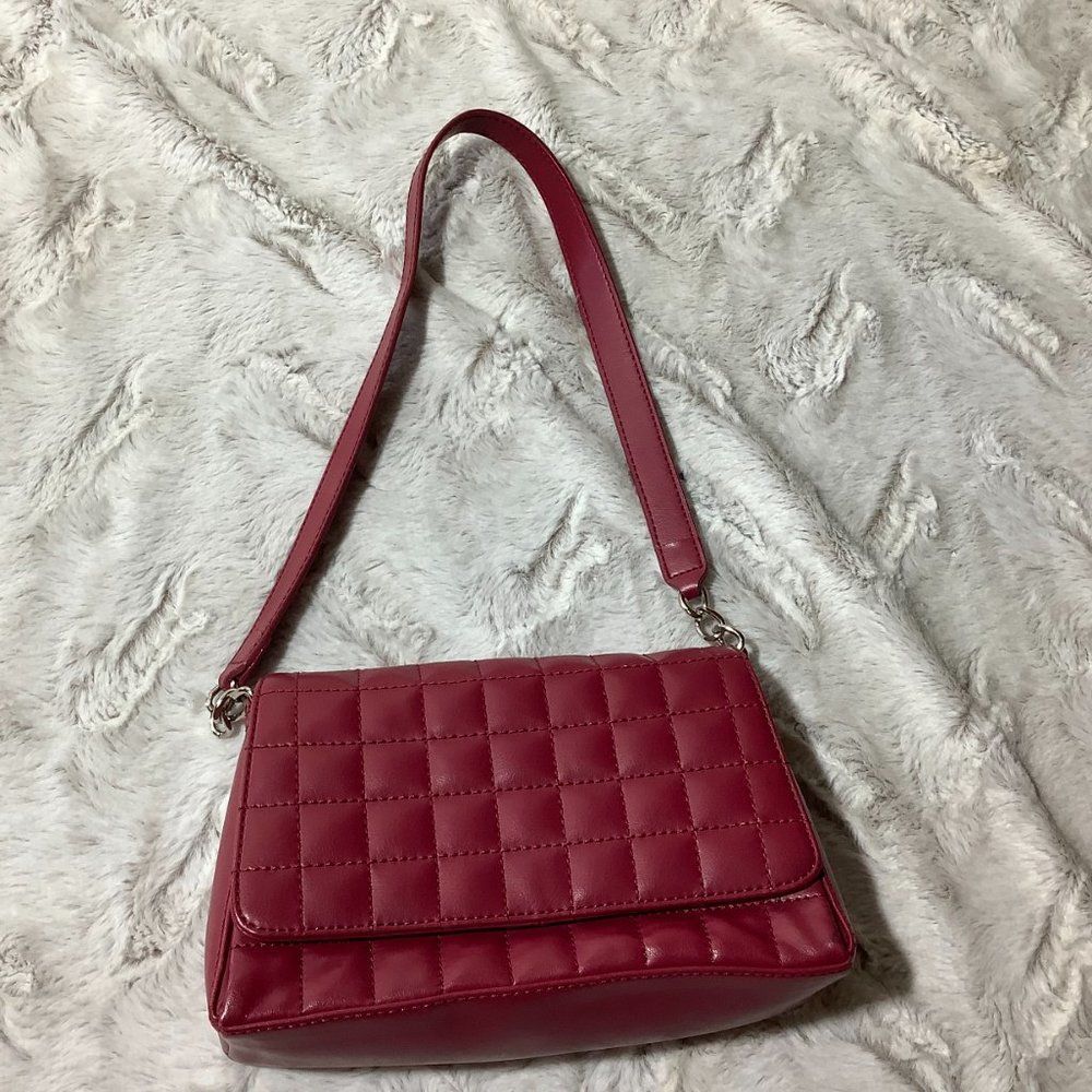 liz claiborne quilted red leather purse - Picture 2 of 12